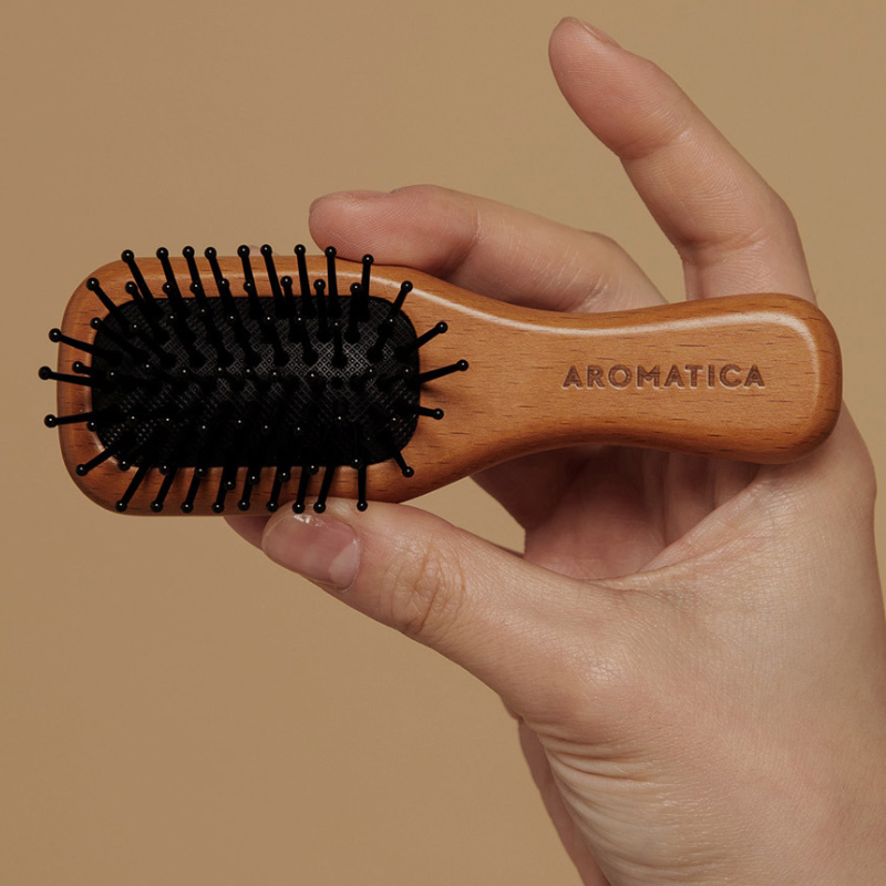 AROMATICA Wooden Scalp Brush