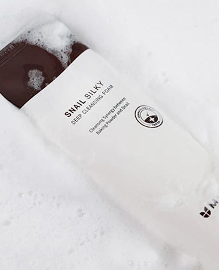 Snail Silky Deep Cleansing Foam